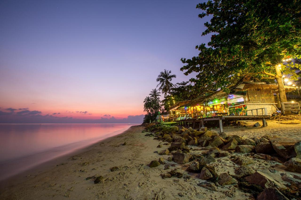 The Cosy Sunset Beach Resort & Restaurant Тонгсала Екстер'єр фото