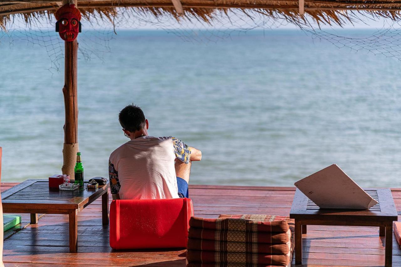 The Cosy Sunset Beach Resort & Restaurant Тонгсала Екстер'єр фото